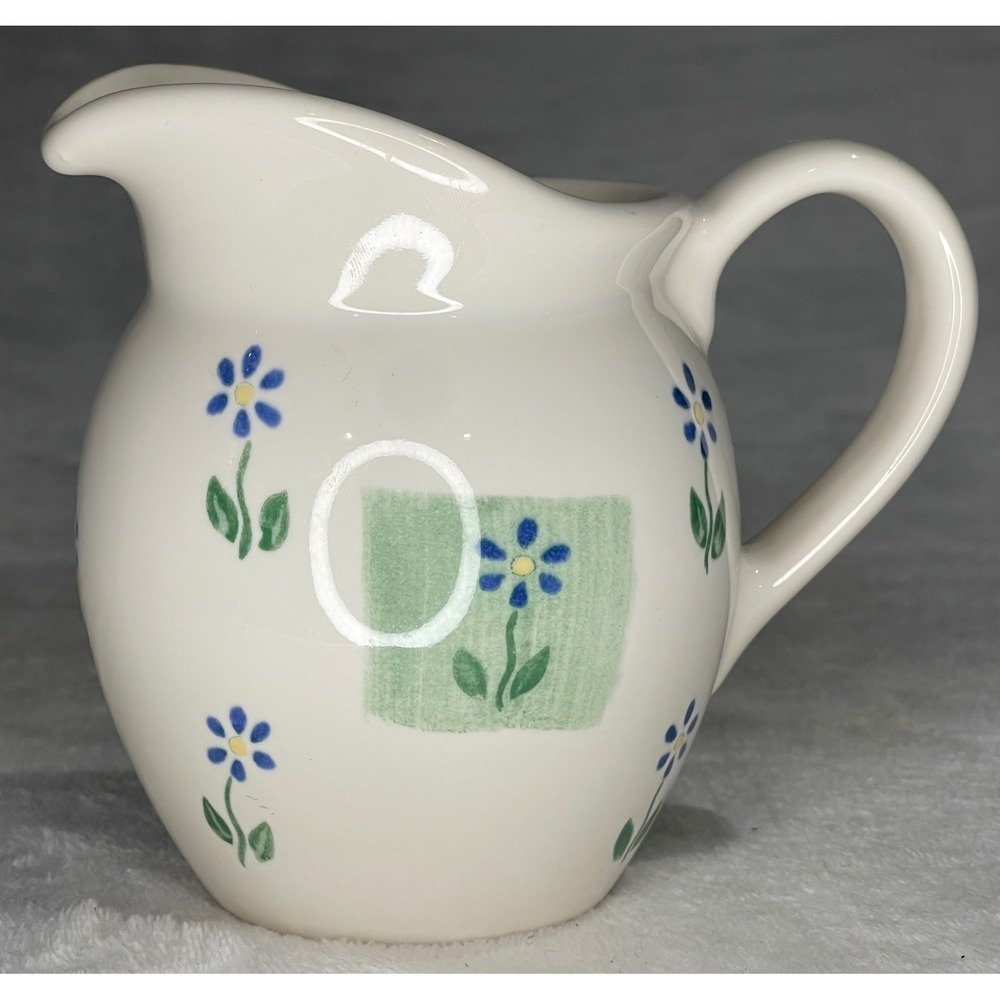 Vintage Pfaltzgraff Cloverhill Floral Stoneware Creamer Pitcher White Blue